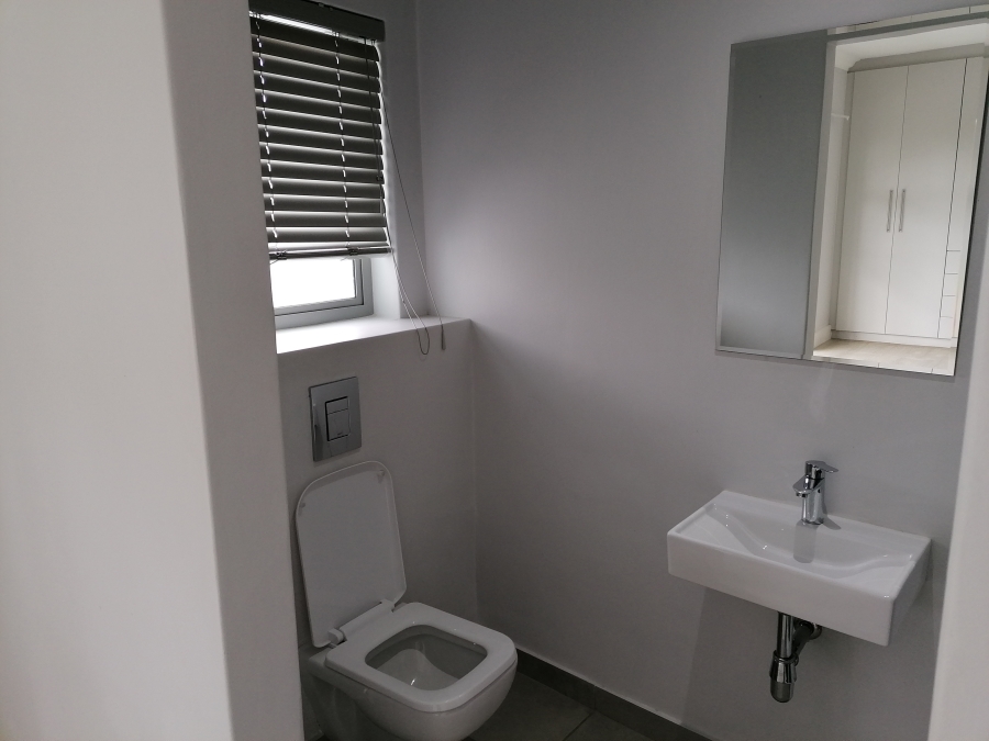 To Let 3 Bedroom Property for Rent in Langeberg Heights Western Cape